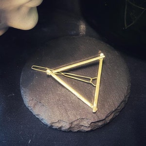 Gold Colour - Geometric Style Hair Pin