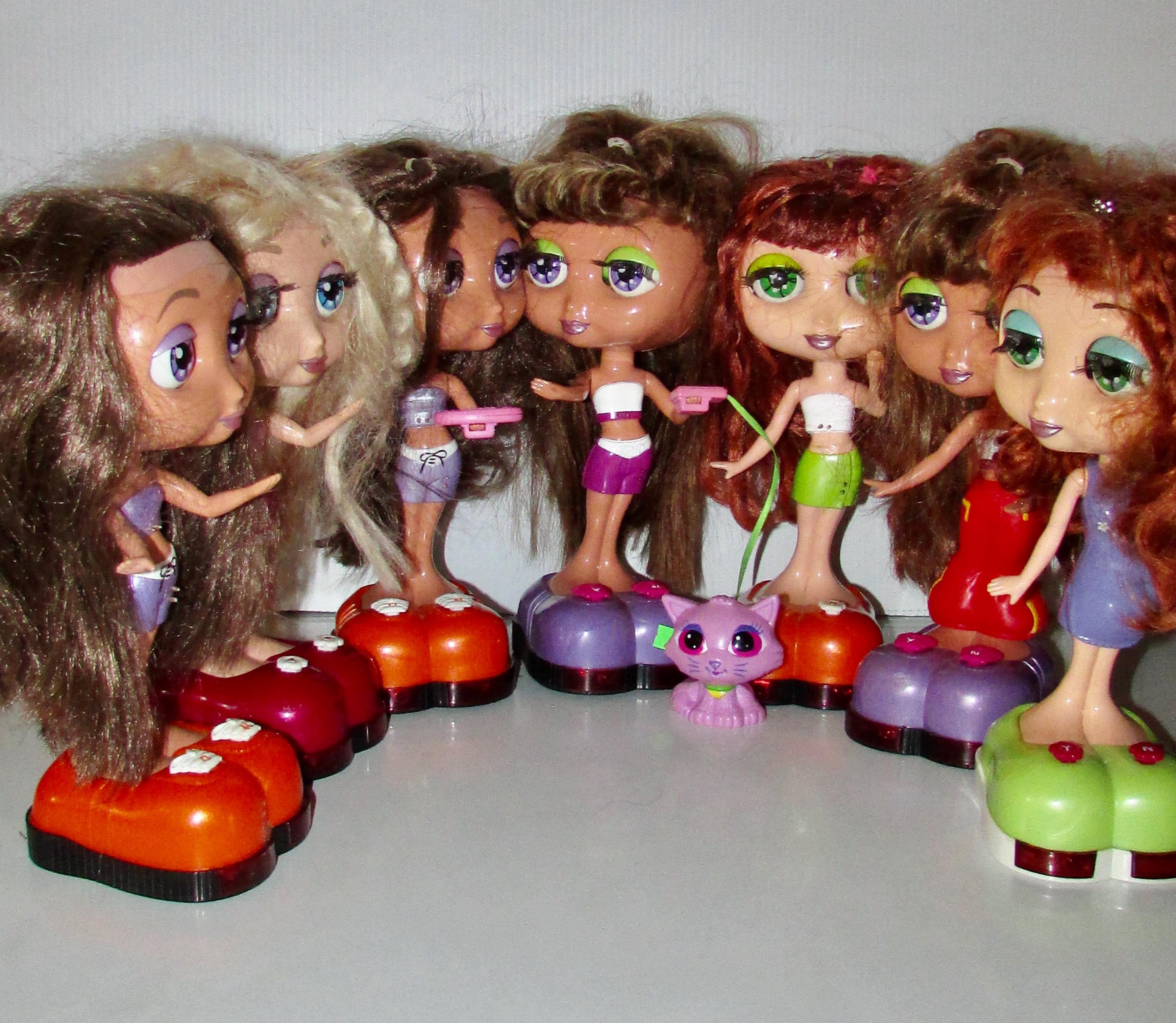 7 Diva Starz Alexa Nikki Electronic Interactive Dolls Mattel 1999
