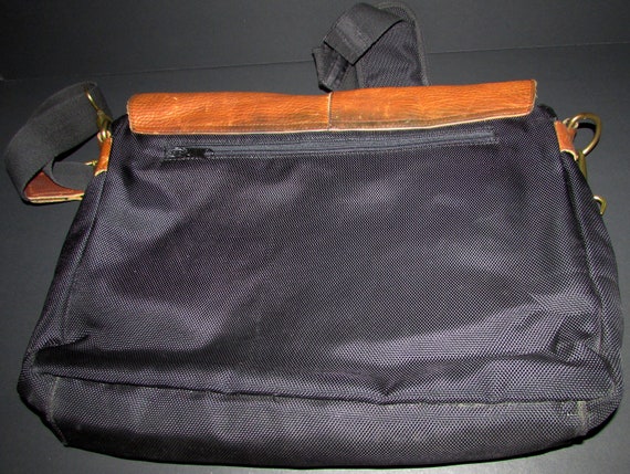 Ben sherman canvas messenger bag hotsell