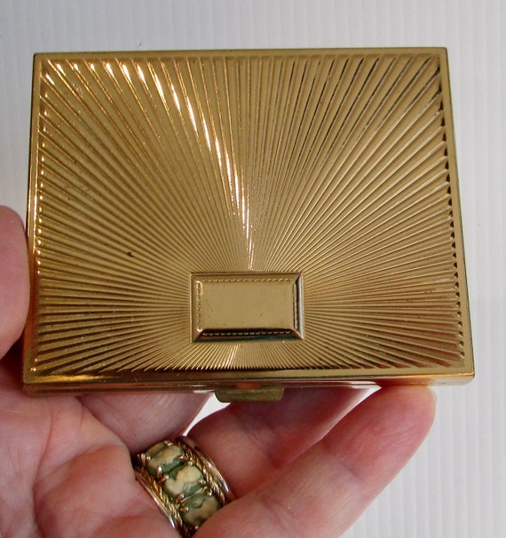Vtg beautiful gold plated rectangular REVLON powd… - image 5