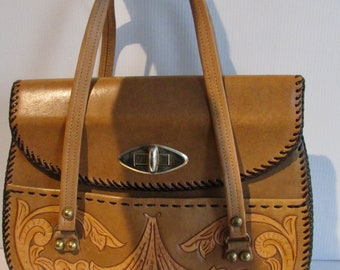 Vintage superbe real  tan tooled leather hand  bag /joli sac à main cuir naturel en véritable cuir ouvragé 12"1/2x15"