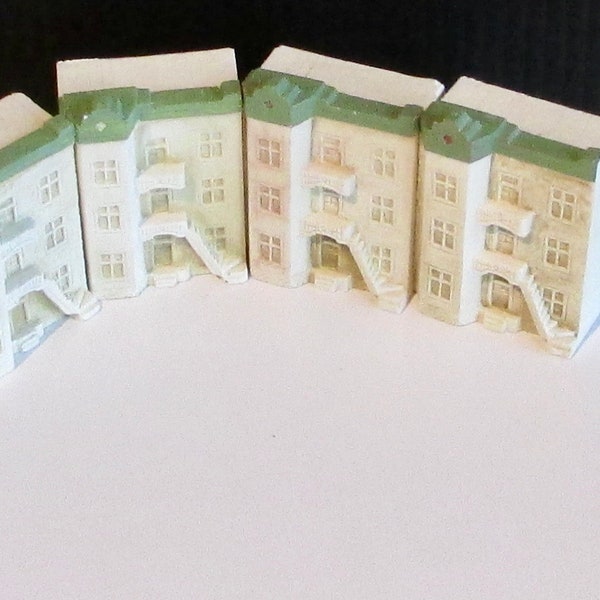 Nice  group of 4 miniature resin  houses signed CLOUTIER  Montréal #5/joli groupe de 4 maisonnettes en résine signé Cloutier Montréal #5