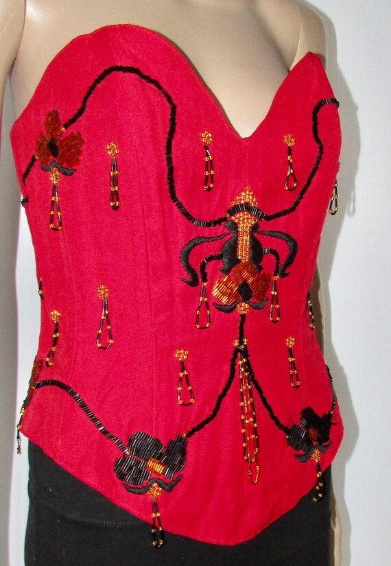 Vtg rétro red flame bustier or top with black/gol… - image 3