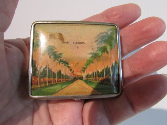 Nice collectable small MIAMI FLORIDA souvenir pow… - image 1