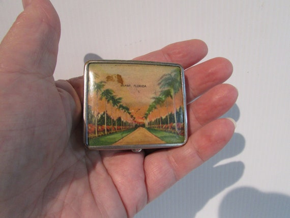 Nice collectable small MIAMI FLORIDA souvenir pow… - image 5