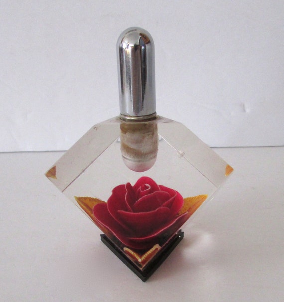 Beautiful collectable acrylic table gaz lighter /