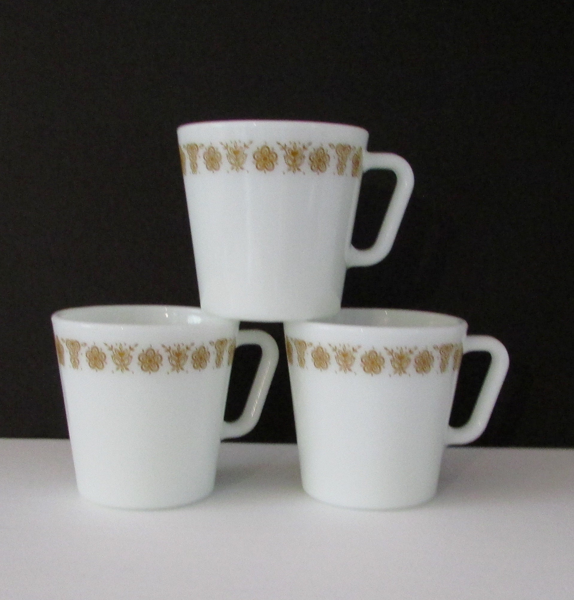 Vintage Superb Lot of 3 PYREX White Milk Glass Coffee Mugs Floral Pattern/lot of 3 Pyrex Coffee Cups in White Glass and Floral Pattern - Etsy Vintage Superb Lot of 3 PYREX White Milk Glass Coffee Mugs Floral Pattern/lot of 3 Pyrex Coffee Cups in White Glass and Floral Pattern - Etsy