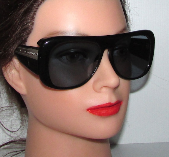 Superbe vintage black PEEPERS  Japan sun glasses /
