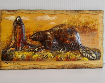 Beautiful  3D wall hanging wood carving sculpture    "beaver"  Canada  Quebec artist  H.  Nadeau