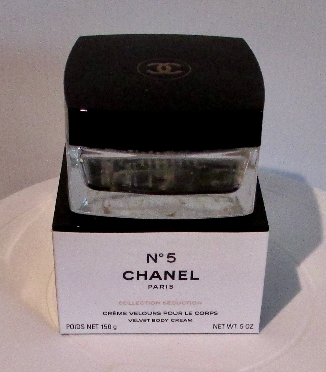 Vtg empty Collectable CHANEL NO5 Paris Velvet Body Cream Container/1