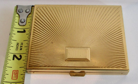 Vtg beautiful gold plated rectangular REVLON powd… - image 10