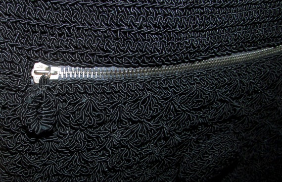 superbe antique black crochet clutch or purse /tr… - image 2