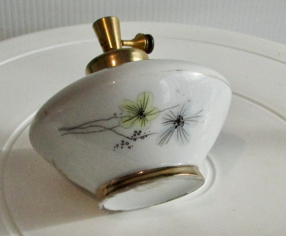 Antique small porcelaine ROYAL BAVARIA atomiser p… - image 9