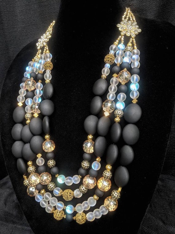Unique statement necklaces deals