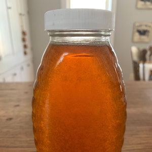Raw, Pure, Unfiltered, Locally-Sourced Honey (1LB)