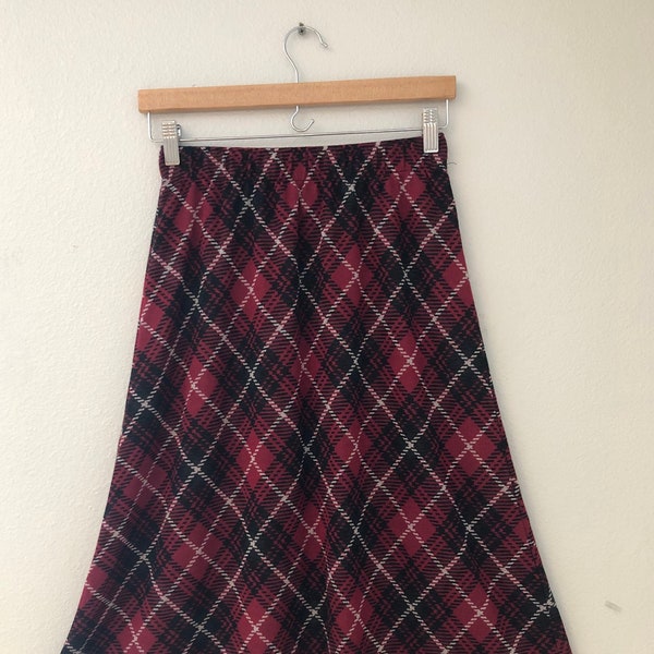 Vintage red/black elastic waist plaid a-line skirt size 0-2 xs small