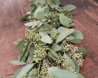 Freshly Harvested Seeded Eucalyptus Garland, Seeded Eucalyptus, Wedding Garland, Real Garland, Fresh Greens Garland, Wedding Decor