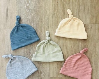 Gorro de bebé orgánico de canalé, de 0 a 3 meses, 95% algodón, 5% elastano, regalo para recién nacido, unisex.