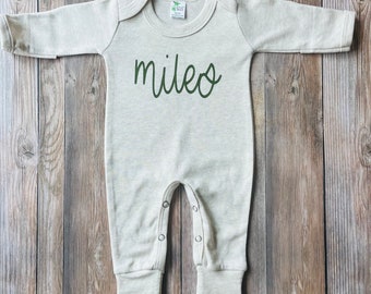 GIFT NEWBORN/ Baby Name Romper /Baby Boy Coming Home Outfit/ baby boy personalized /baby shower gift