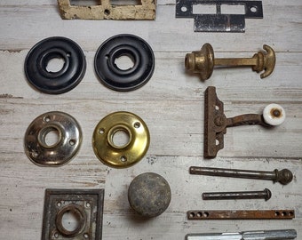 Lot of Vintage Antique Metal Door Hardware Plates Spindles Pull Knob