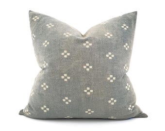 Various sizes stonewashed indigo motif cotton pillow cover