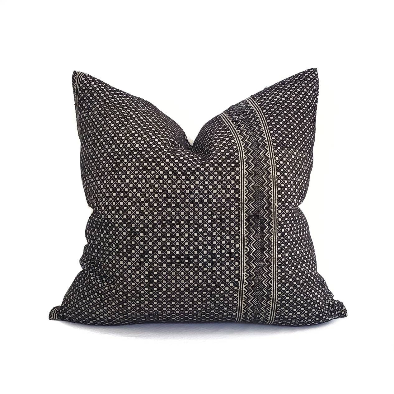 Chinese wedding blanket pillow deals