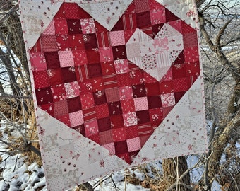 Scrappy Love Wall Hanging Kit