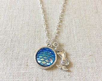 Mermaid Scale Necklace, Mermaid Necklace, Charm Necklace, Delicate Necklace, Dainty Necklace, Sea Charm, Birthday gift, Gift, undersea charm