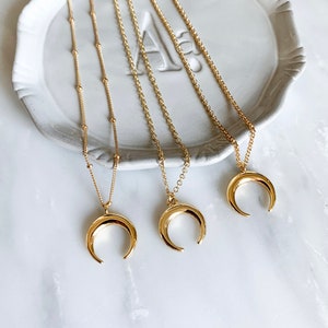 Crescent Moon Necklace, Gold Filled Necklace, Horn Necklace, Dainty Necklace, Birthday Gift, Bridesmaid Gift, Gift to Mom, Gift to wife