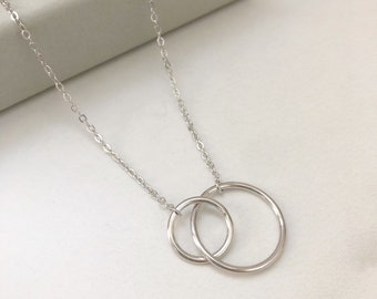 Double Circle Necklace, Interlocking Circle Necklace, Silver Necklace, Circle Pendant, Birthday Gift, Wedding Gift, Christmas Gift