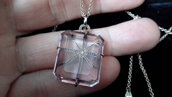 h stern necklace