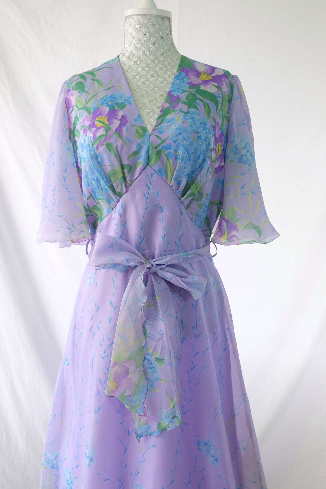 Lilac Garden pastel floral maxi dress/ Vintage 70s dress/ Boho Etsy