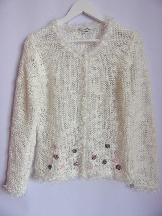cardigan bottom button