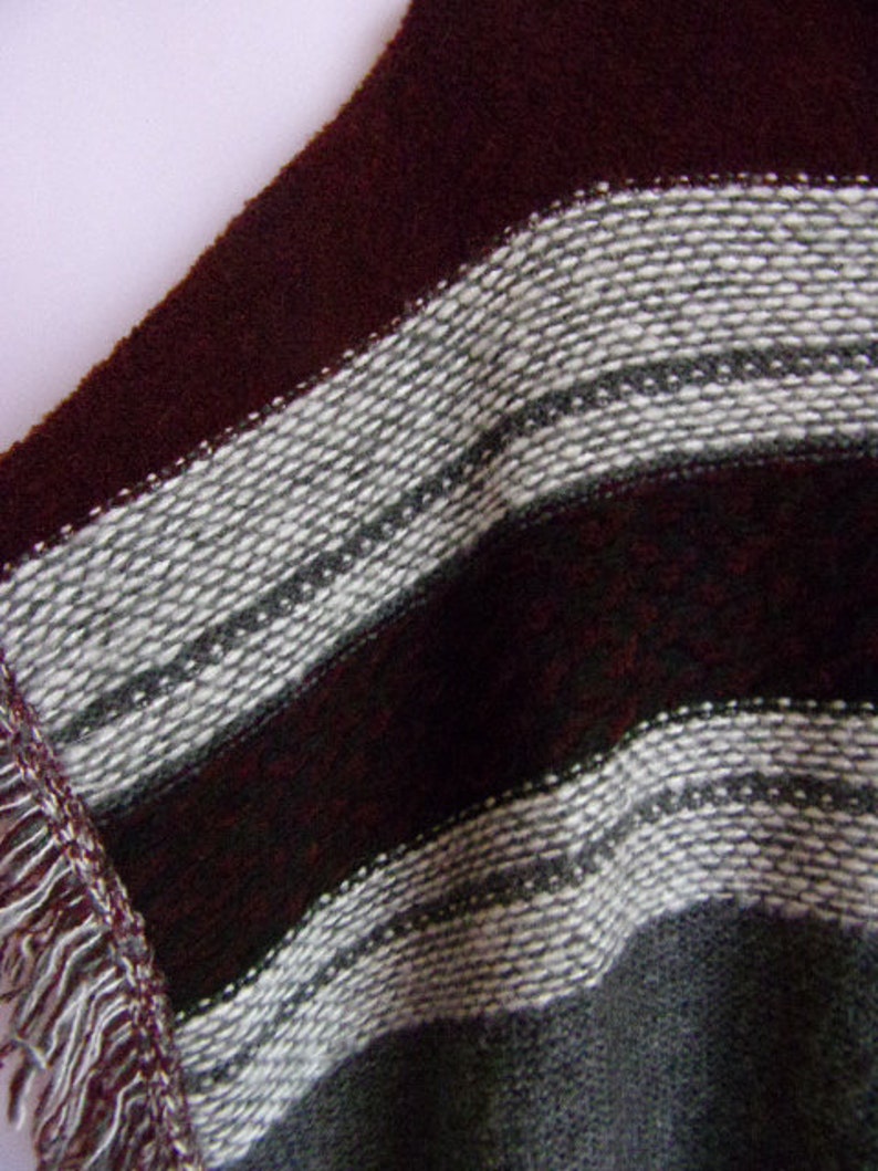 L Vintage Women/'s PonchoKnitted Sweater PonchoCherry Brown Gray White PonchoFringe PonchoWarm Soft Size XL