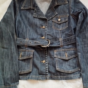 Vintage Damen Jeansjacke/Blaue Jacke/Elastische Jacke/Lange Ärmel/Metallknöpfe/Taschen/Gürtel/Größe XL