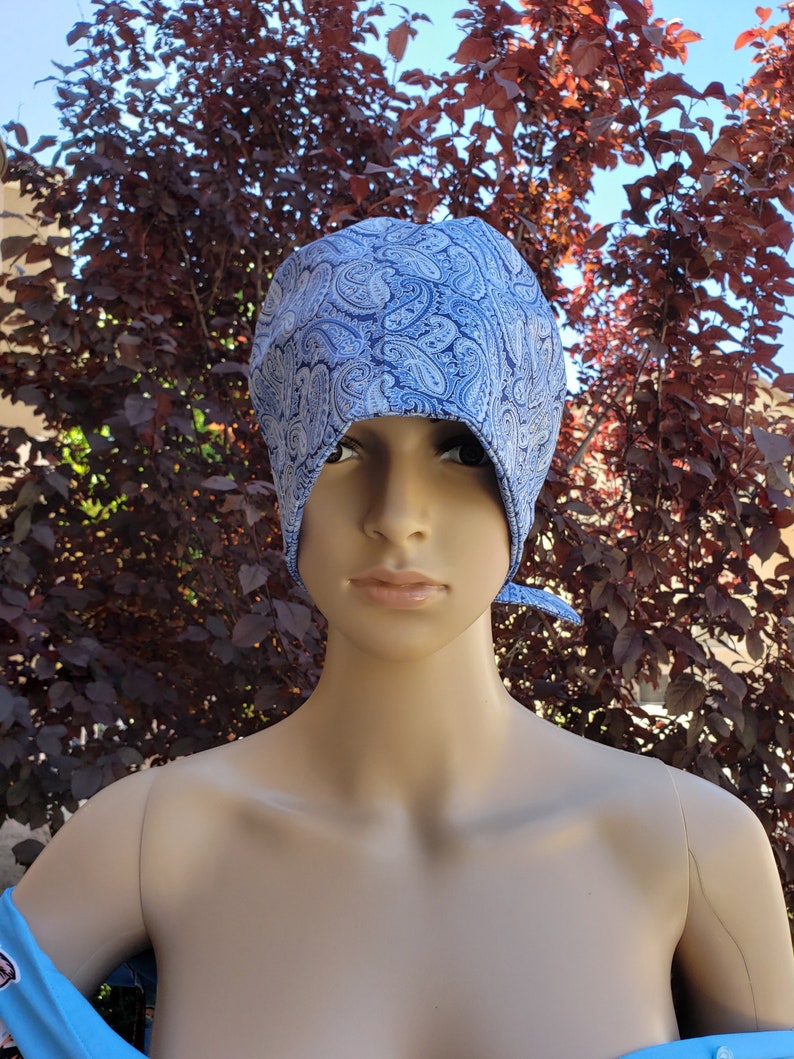 Homemade Blue Paisley Surgical Cap Cotton Cloth Bouffant Hat Tie Back For Nurses and Doctors