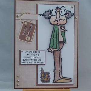 Carte d'anniversaire humoristique drôle hommes homme lui aîné papa mari frère beau-frère grand-père oncle ami partenaire - Gus sur le fait de vieillir
