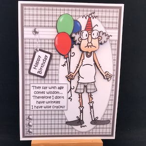 Tarjeta de cumpleaños divertida y humorística para hombres, hombre, él, padre mayor, marido, hermano, cuñado, abuelo, tío, amigo, pareja: Gus tiene bromas ingeniosas