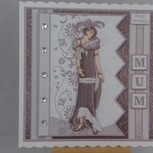 Biglietto di auguri di compleanno per donna aperto - Biglietto per la festa della mamma - Donna art déco classica - Decoupage 3D artigianale