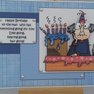 Carte d'anniversaire drôle avec humour hommes, père plus âgé, mari, frère, beau-frère, grand-père, oncle, ami, partenaire - Gus a tout pour lui