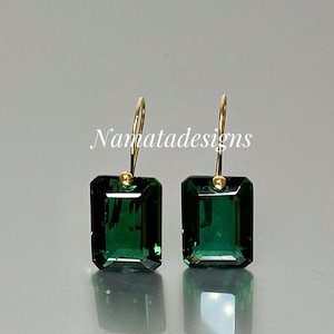 Pendientes colgantes rectangulares de turmalina verde en oro de 14K/18K, pendientes con talla esmeralda, joyería minimalista.