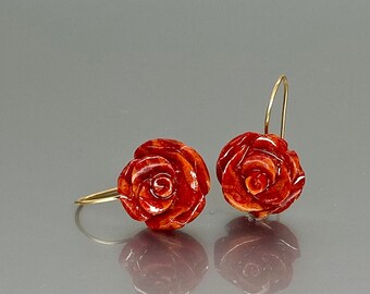 Boucles D'oreilles Anciennes En Argent Massif Vermeil Avec Corail Sculpté - Style Puces