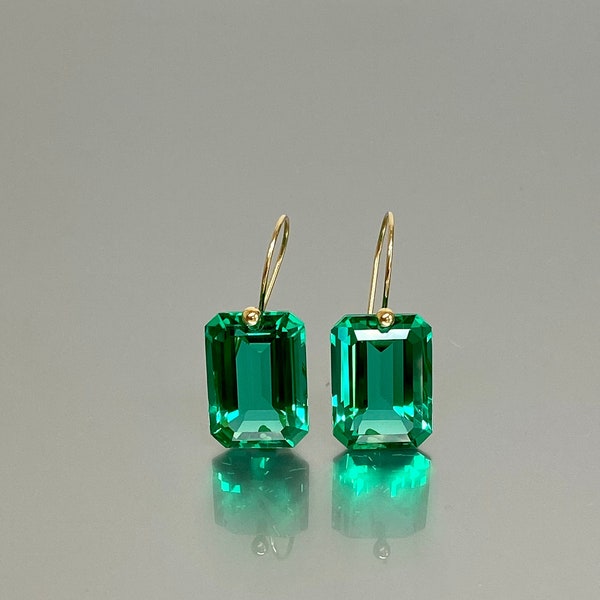 14K Gold Colombian Emerald Dangle Earrings (30 ct), May Birthstone, Emerald Jewellery Gift , Statement Earrings, Valentine's day gift