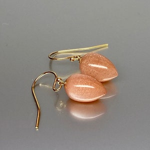 14K Gold Natural Peach  Moonstone Earrings, Small Moonstone Earrings,  June Birthstone, Moonstone jewellry For Women