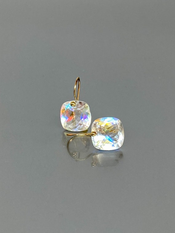 14K Solid Gold Rainbow Mystic Topaz Earrings 16 Cts Mercury