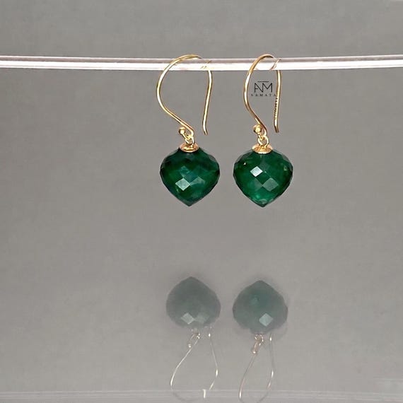 Natural Guanine Emerald  Dangle and drop Earrings, October Birthstone, drop earrings, Emerald Jewellery Gift For Her, Green stone Earrings.