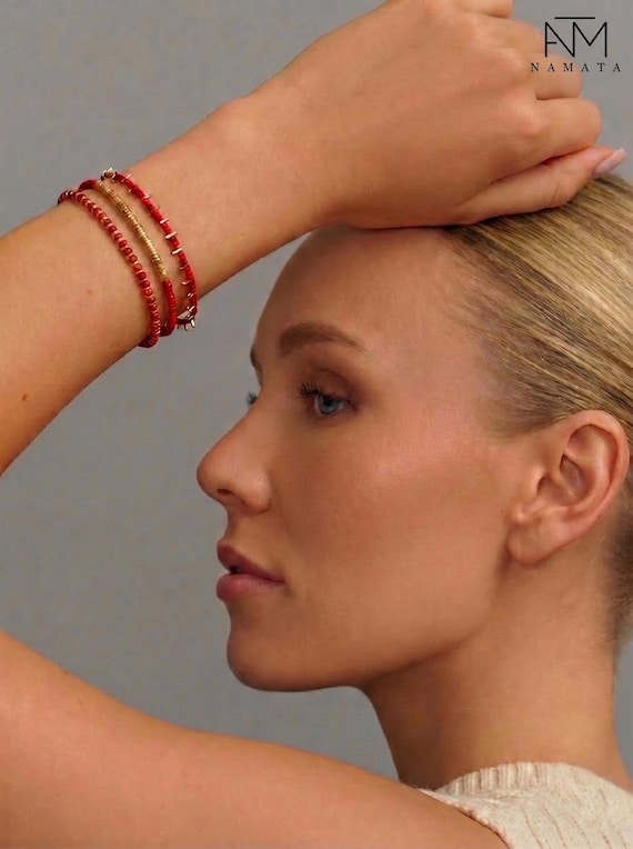 14K Gold Filled Red Minimalist Bracelet, Handmade Minimalist Design, Stacking Bracelet, Layering Bracelet, Everyday Bracelet
