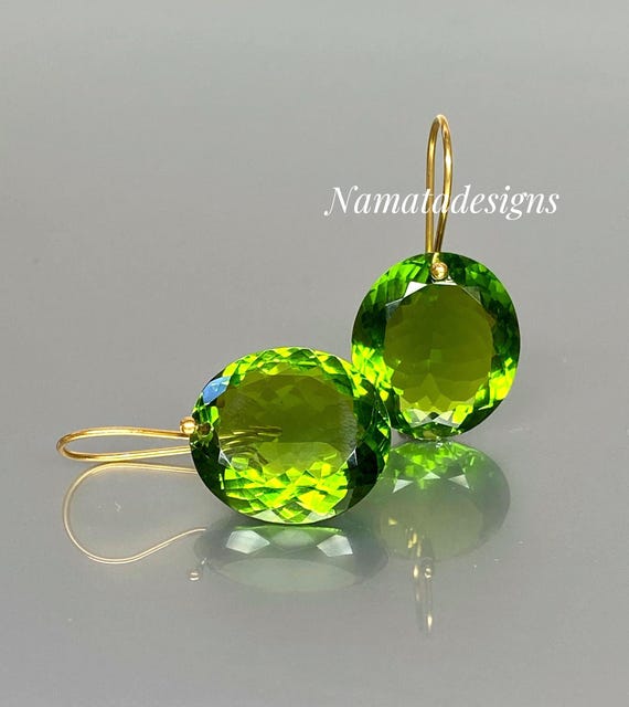 14K Gold Oval Peridot Drop Earrings: Minimalist Stone Jewelry