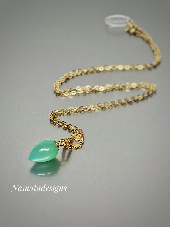 14K Gold Natural chrysoprase chalcedony Pendant Charm Necklace, May Birthstone, Minimalist Necklace, Layering Necklace, Gift For Her