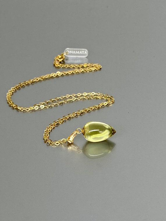 14K Gold Acron Shape Natural Lemon Quartz Pendant  Necklace, February Birthstone, Minimalist Crystal Necklace, Yellow Stone Necklace.